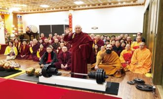 拿杵上座聖体质的展显