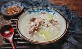 想要祛除体内的湿热，快来试试这几款“降火”汤...