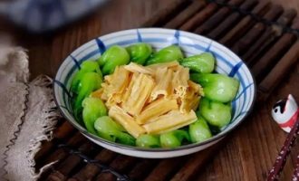 这菜一年四季都好吃，抗癌补钙降血压
