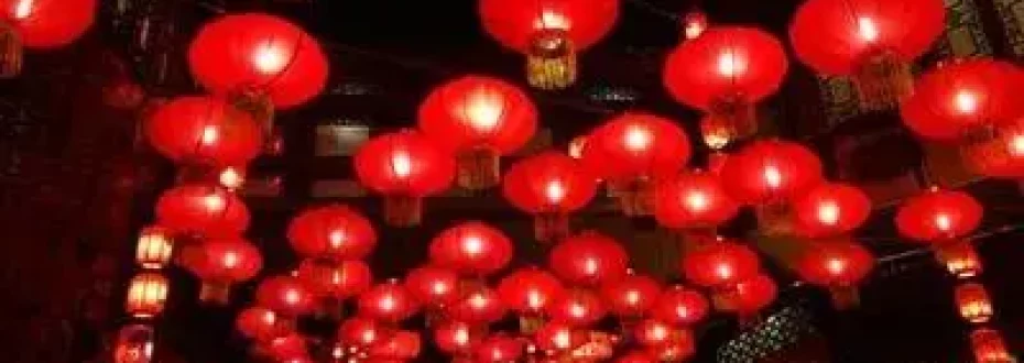 春节，檀香缭绕，我在佛前忏悔发愿